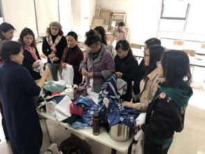指尖生花，文化相融——記國際文化交流學(xué)院女教工扎染體驗活動